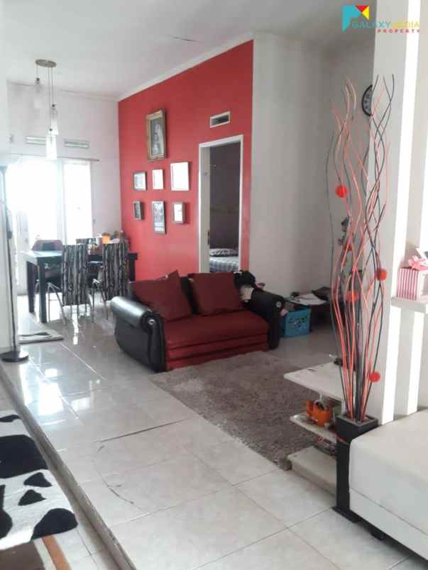 dijual rumah soekarno hatta kodya