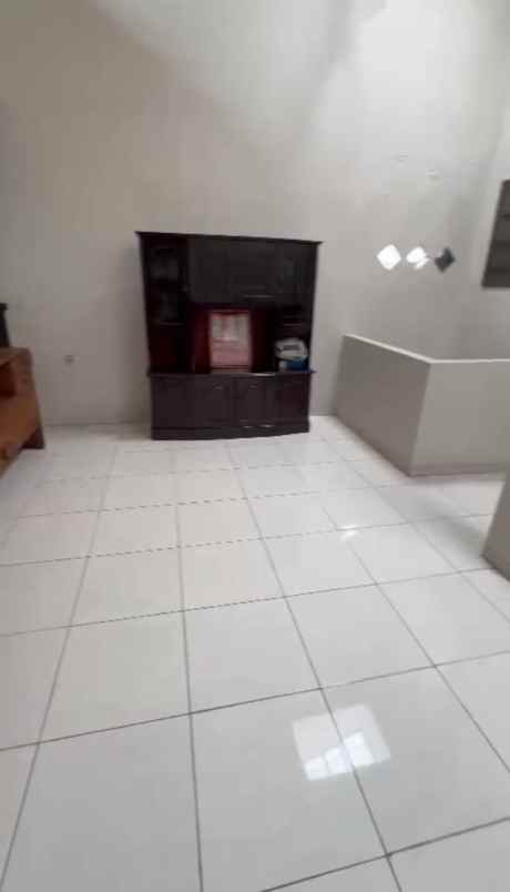 dijual rumah sudah renovasi di pulogebang permai