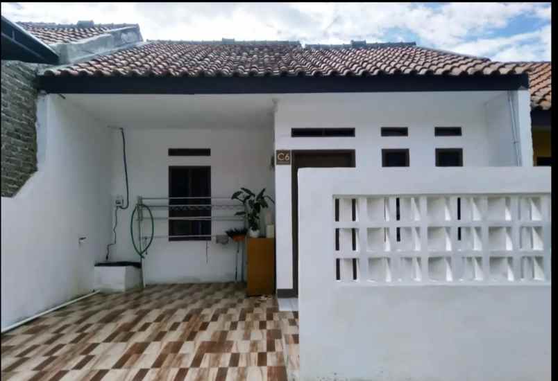 dijual rumah sukamukti