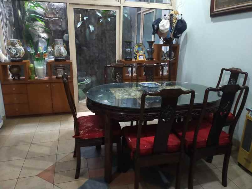 dijual rumah taman bougenvile caman
