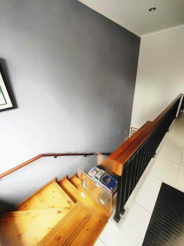 dijual rumah tanah abang menteng jakarta pusat