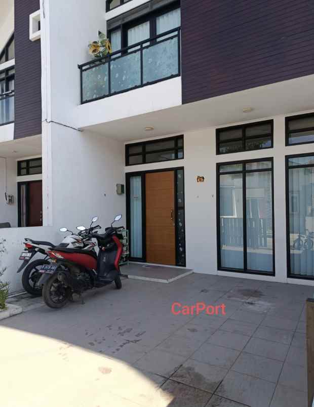 dijual rumah the royal bandung inten indah