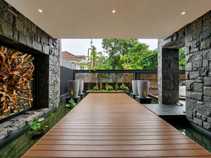 dijual rumah trimaran permai pik1