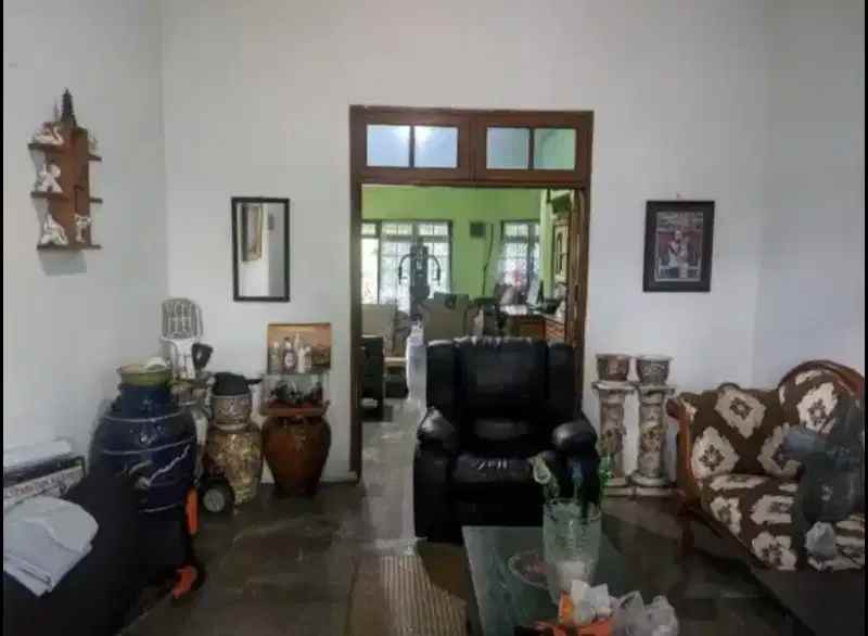 dijual rumah ulujami