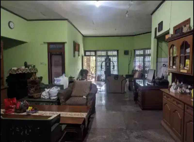 dijual rumah ulujami