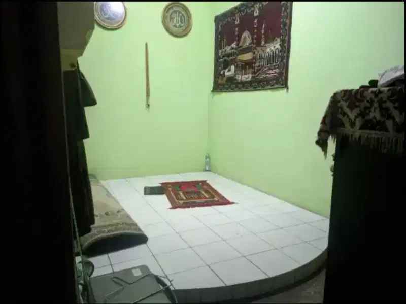 dijual rumah ulujami