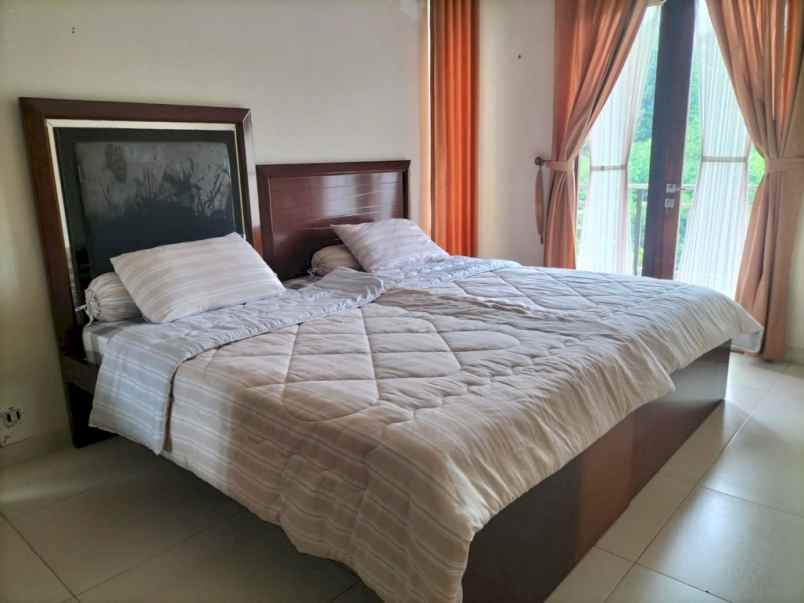 dijual rumah villa dago pakar resort bandung
