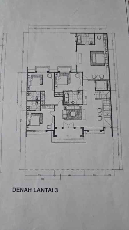 dijual rumah villa royal pakuwon city