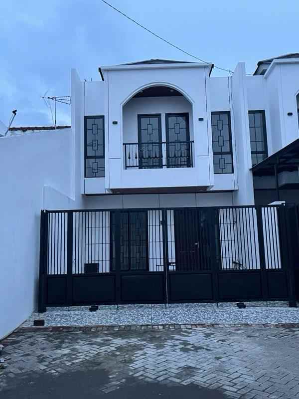 dijual rumah wisma mukti klampis