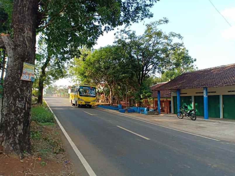 dijual tanah 440m jl raya mojogedang karanganyar