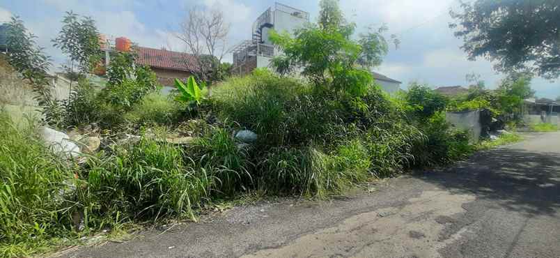 dijual tanah arcamanik endah