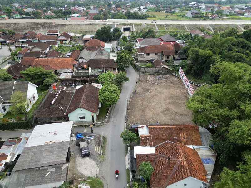 dijual tanah bayen purwomartani kalasan