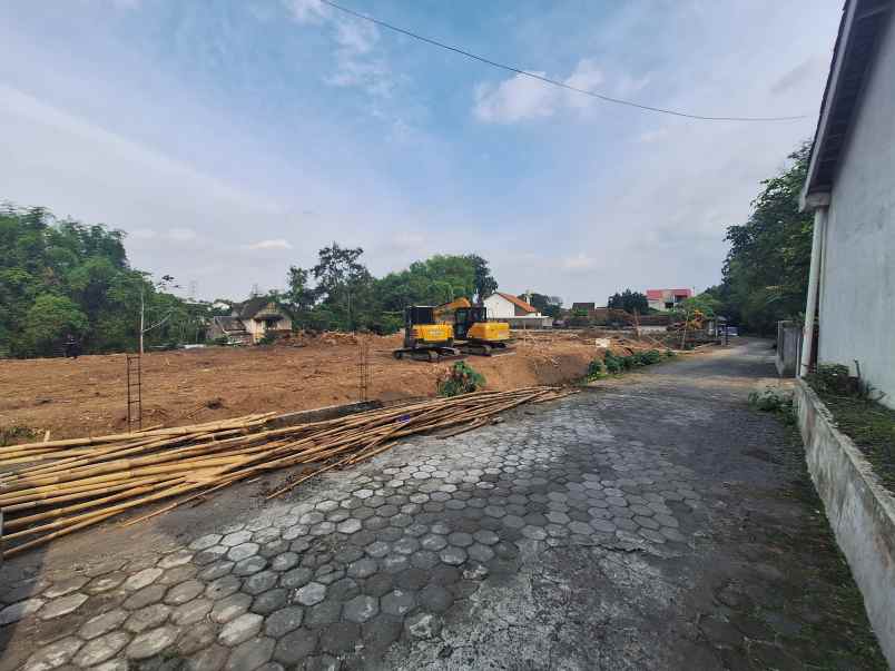 dijual tanah kadipuro sinduharjo