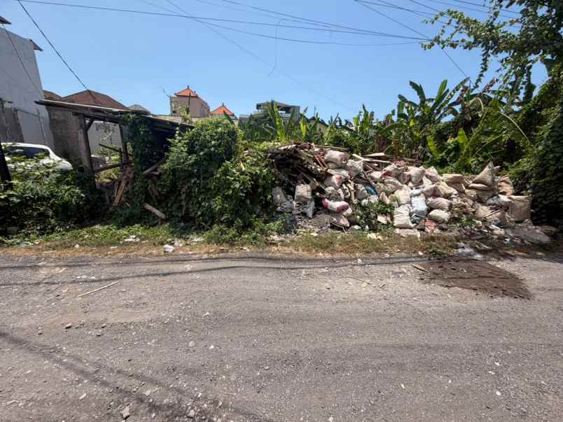 dijual tanah lokasi jalan tukad badung renon