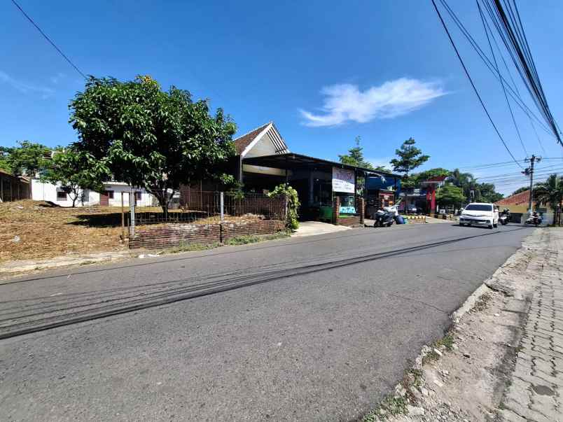 dijual tanah strategis di grafika banyumanik semarang