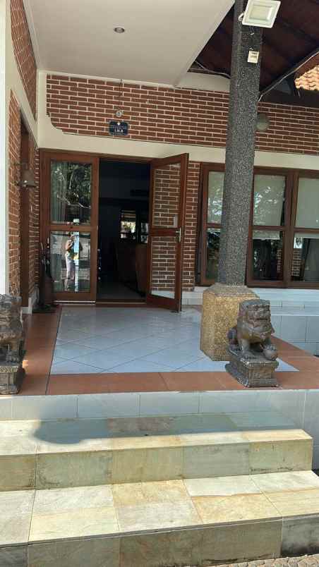 dijual villa beach front air sanih singaraja bali