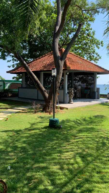 dijual villa beach front air sanih singaraja bali