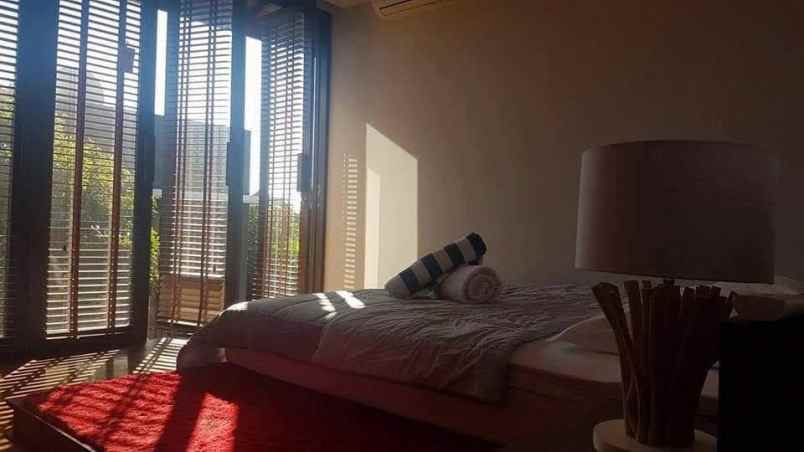dijual villa canggu berawa