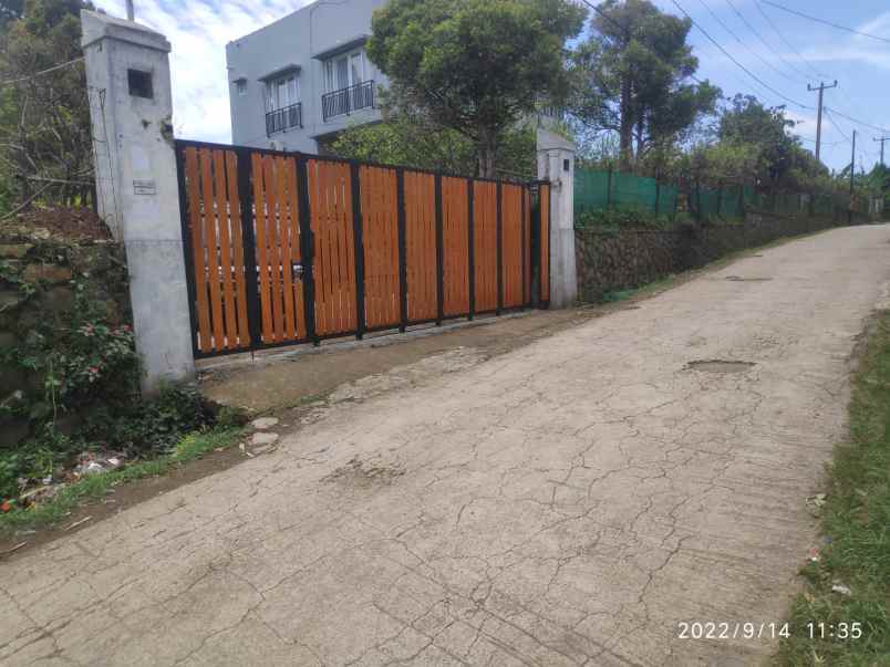 dijual villa desa tugumukti kecamatan