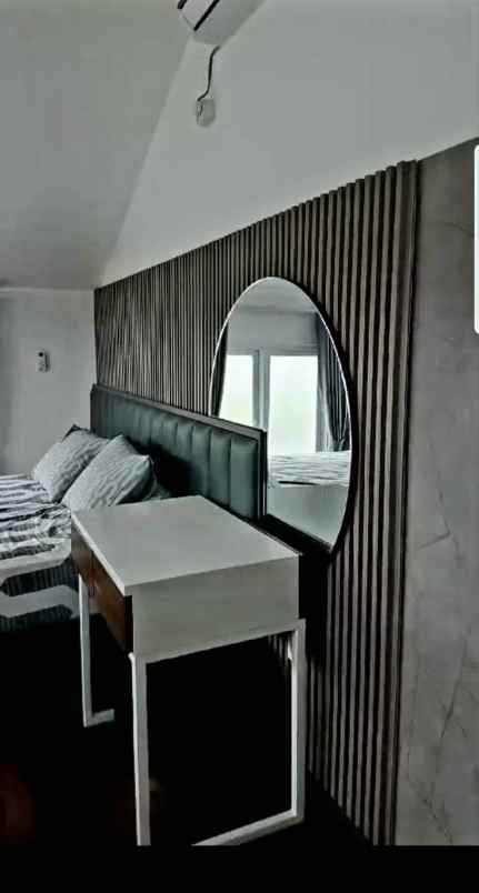 dijual villa jl plered