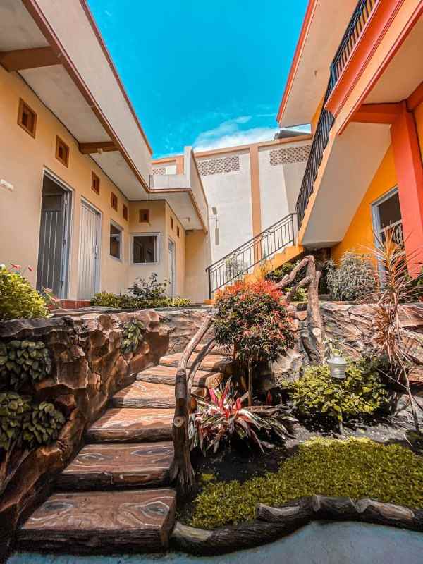 dijual villa pahlawan kemloko