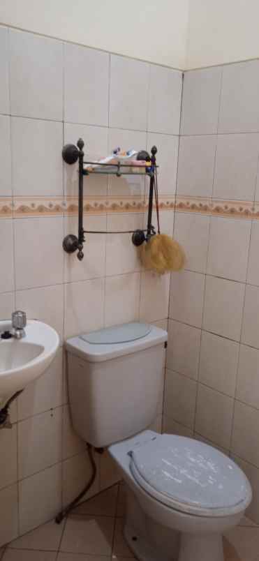 disewa hunian taman harapan baru bekasi c0511