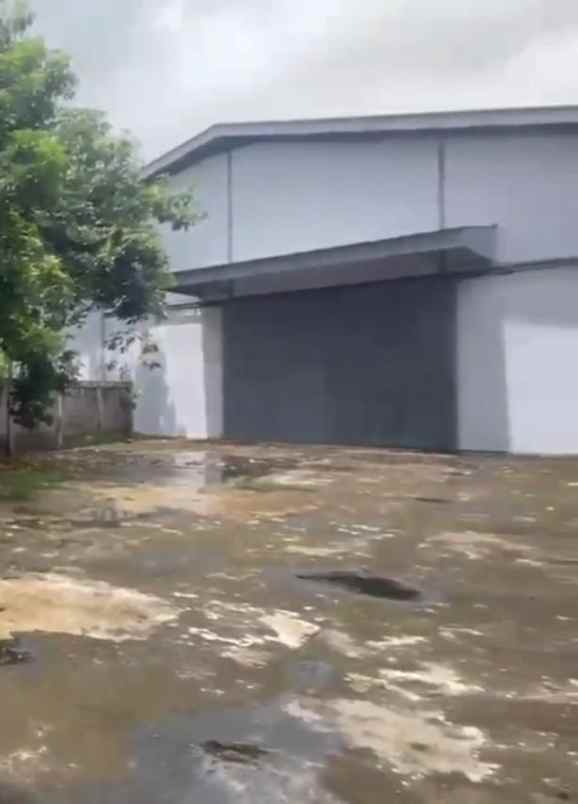 disewakan gudang industri lb 1296m curug tangerang