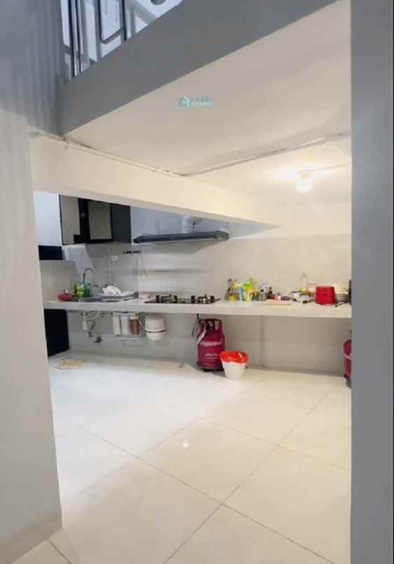 disewakan kost jl dharmahusada megah