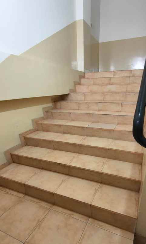 disewakan kost jl tanjung duren raya blok