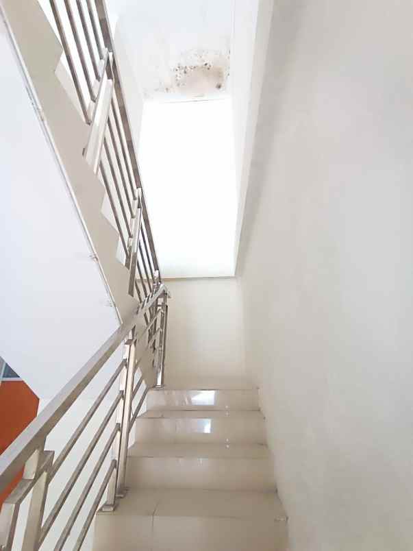 disewakan ruko di semarang