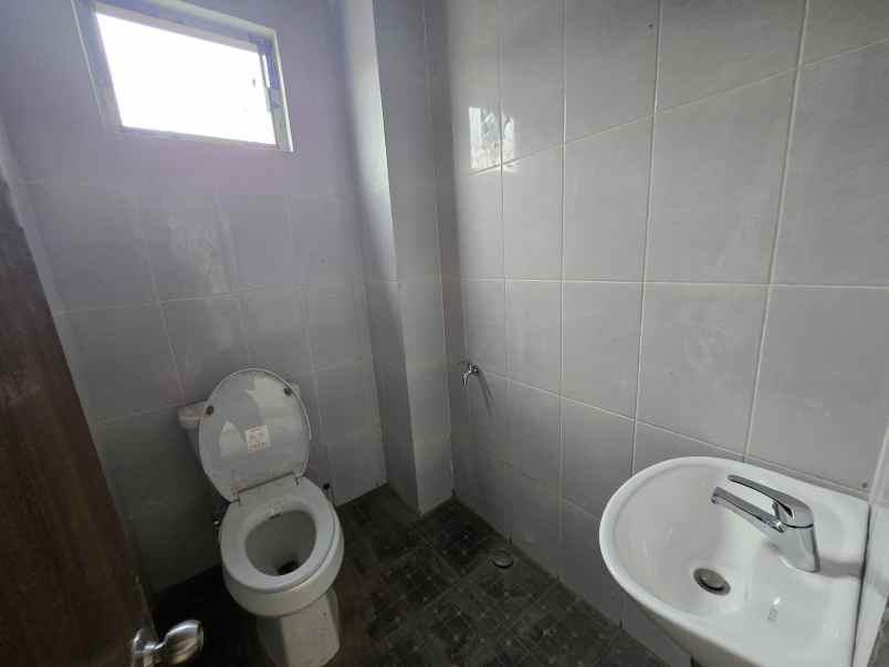 disewakan ruko gudang kantor industri manis jatake