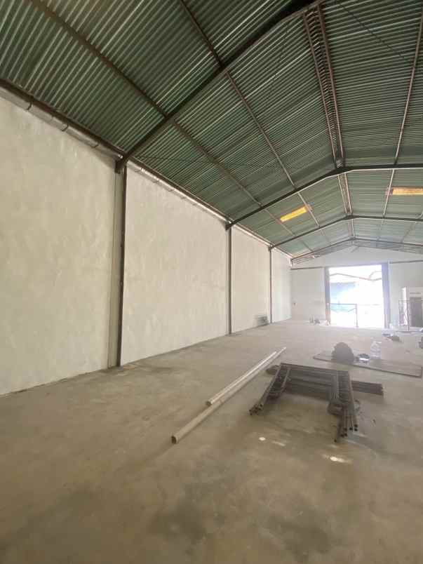 disewakan ruko gudang kantor margomulyo permai