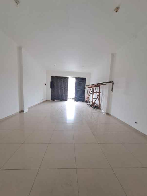 disewakan ruko gudang kantor suvarna sutera cikupa
