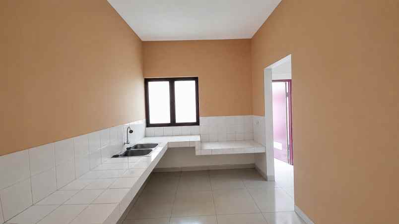 disewakan rumah cluster cassia jgc jakarta