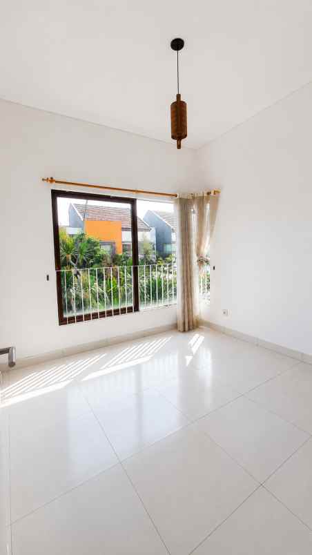 disewakan rumah cluster cassia jgc jakarta