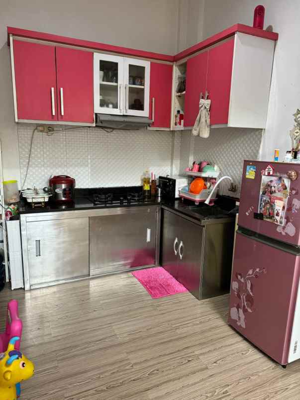 disewakan rumah grand pondok ungu jl