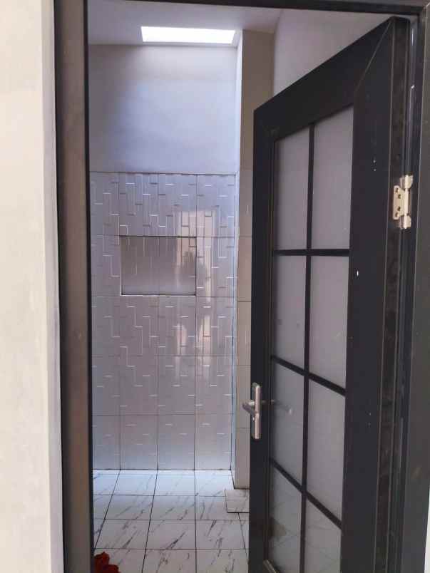 disewakan rumah jl blora antapani kota bandung