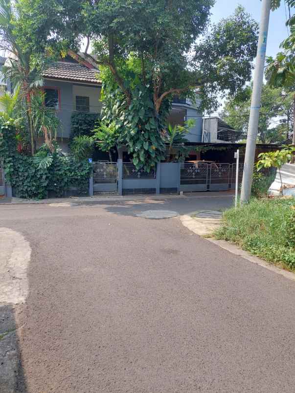 disewakan rumah jl blora antapani kota bandung