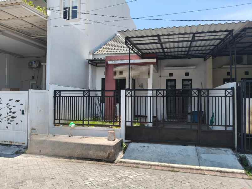 disewakan rumah keputih dekat kampus its