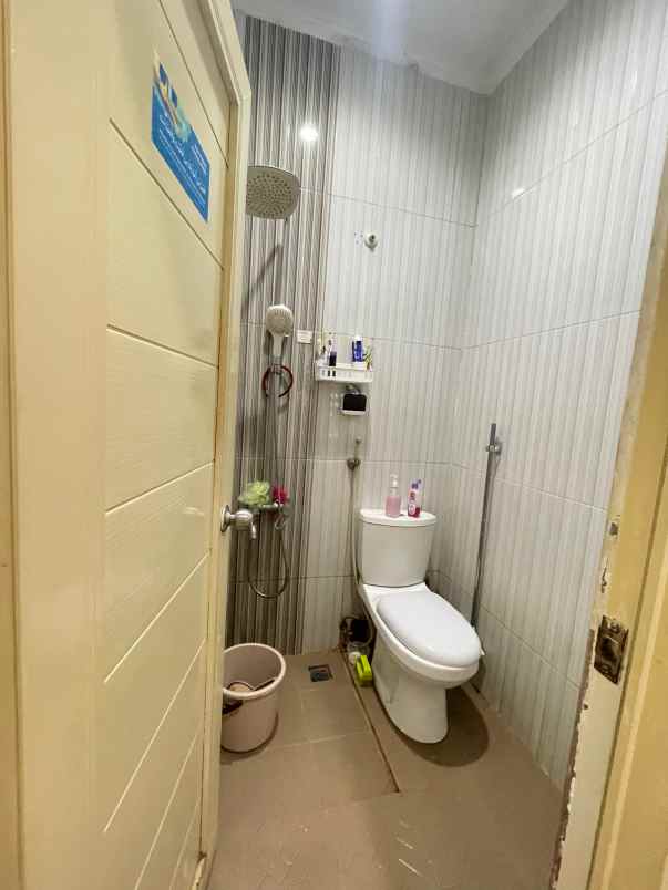 disewakan rumah sariwangi regency