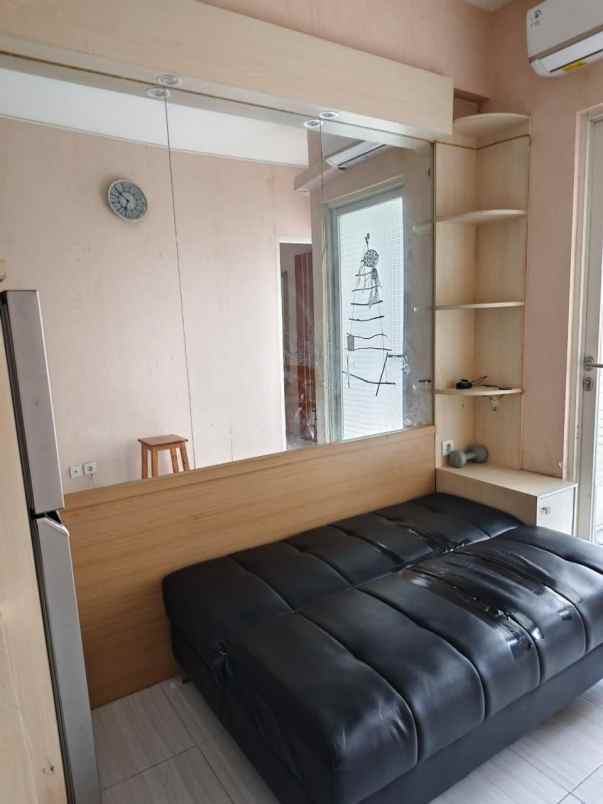 disewakan unit furnish 2 bedroom apartemen puncak cbd