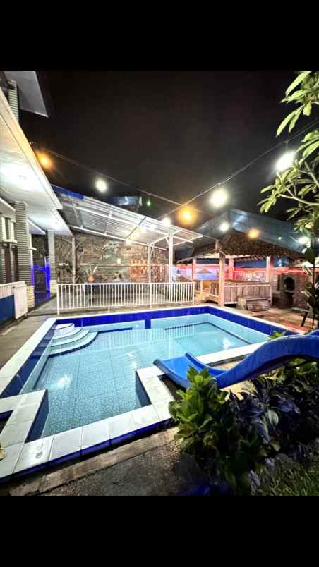 disewakan villa cisarua