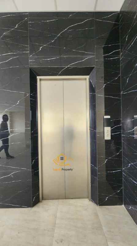 gedung baru 5 lantai setiabudi jakarta selatan