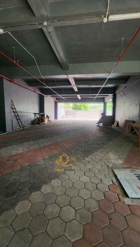 gedung baru 5 lantai setiabudi jakarta selatan