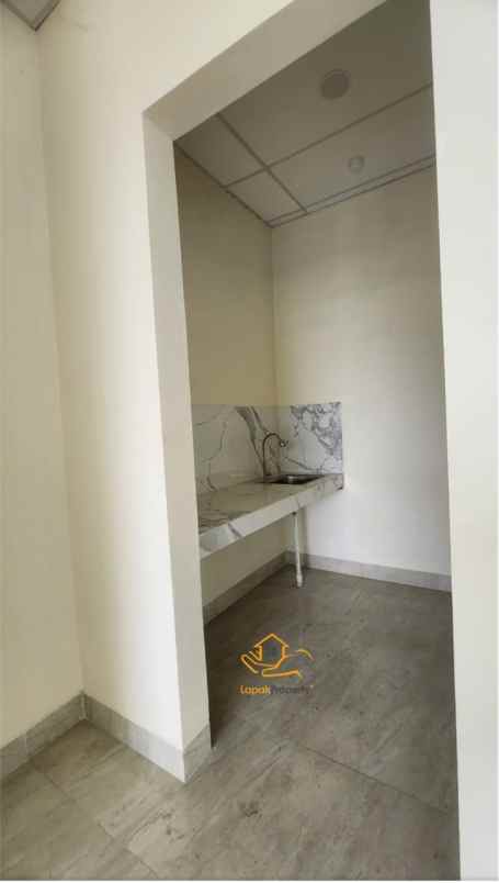 gedung baru 5 lantai setiabudi jakarta selatan