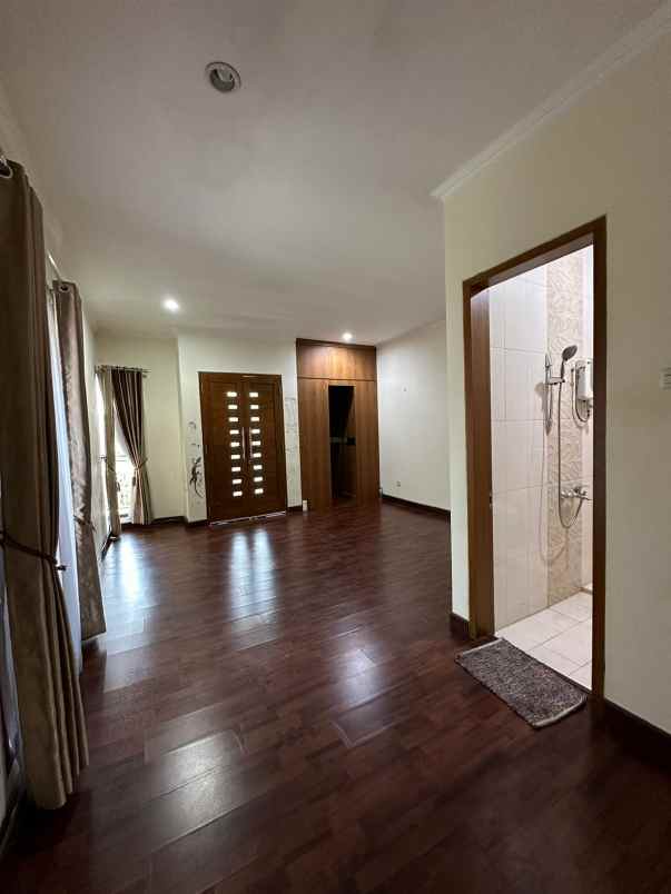 hunian megah di cluster harapan indah bekasi c0078