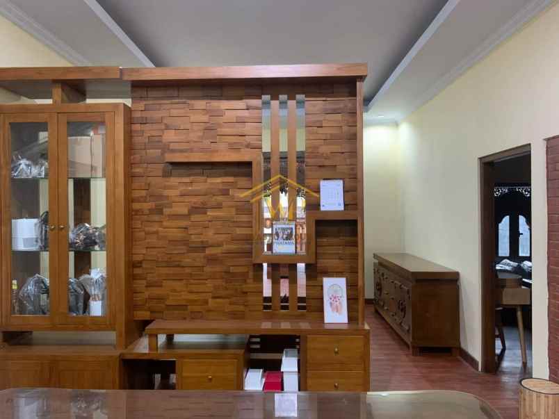 joglo mewah exclusive megah di palagan sleman