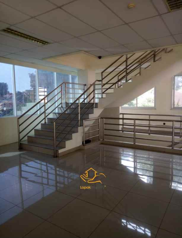 jual gedung baru 6 5 lantai raden saleh jakarta pusat