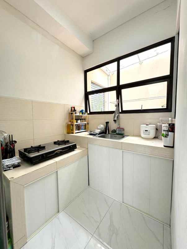 jual murah rumah lavon cluster allura cikupa tangerang