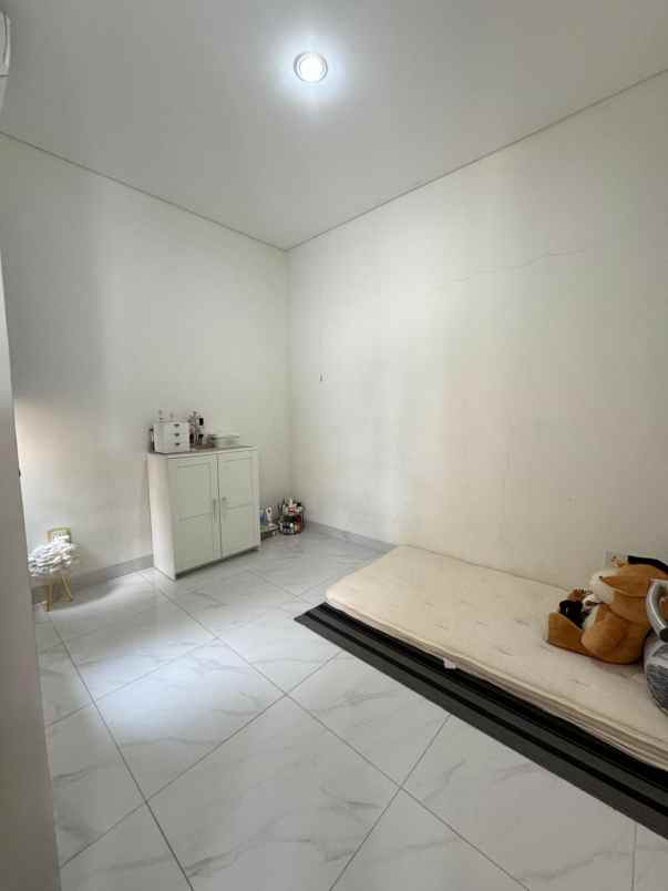 jual murah rumah lavon cluster allura cikupa tangerang